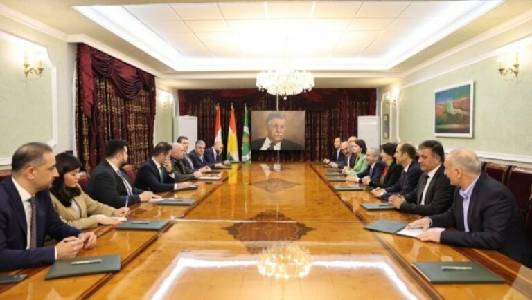 KURDISTAN. La délégation d’Imrali rencontre le président de l’UPK