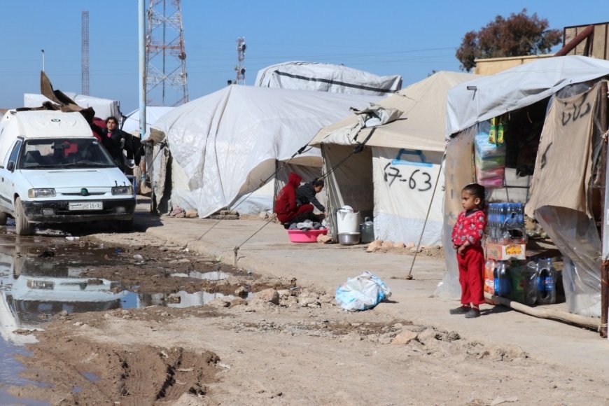 Camp Rojava ROJAVA. Les déplacés d'Afrin et de Shahba font face à un hiver glacial ...