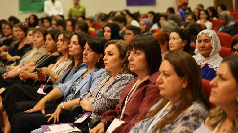 TURQUIE. Diyarbakir accueillera la première conférence des députées kurdes
