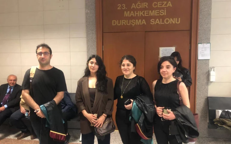 TURQUIE. Acquittement de la journaliste kurde Diren Yurtsever