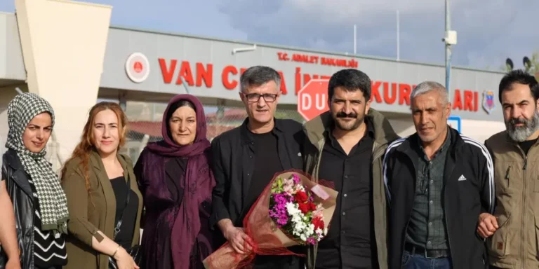 TURQUIE. Un otage kurde emprisonné à 15 ans, libéré à 46 ans
