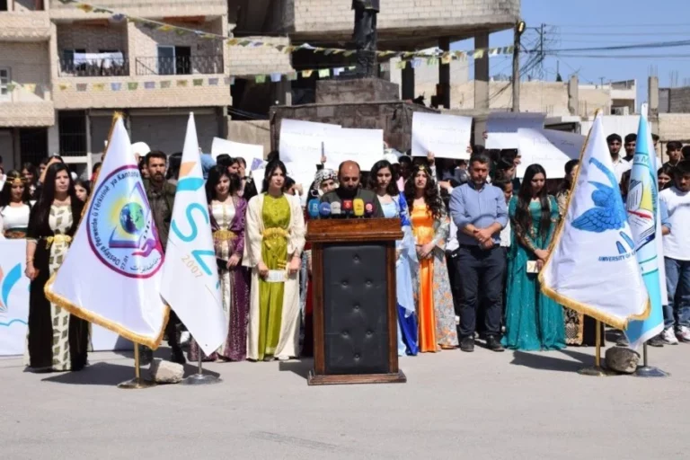 Le Rojava célèbre la Journée de la langue kurde