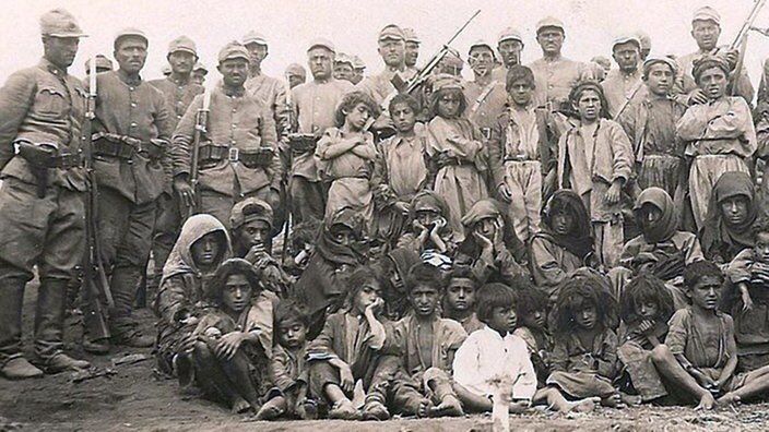 Armes chimiques allemandes utilisées contre les Kurdes de Dersim