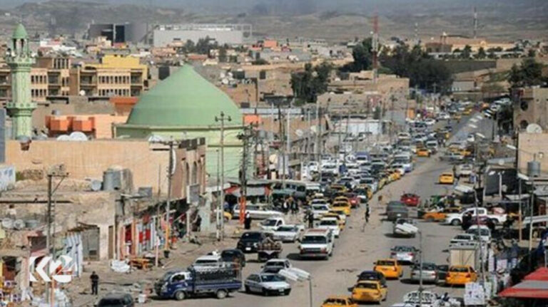 IRAK. La police irakienne arrête 5 Kurdes à Touz Khormatou
