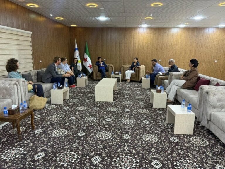 SYRIE. Une délégation européenne en visite au Rojava