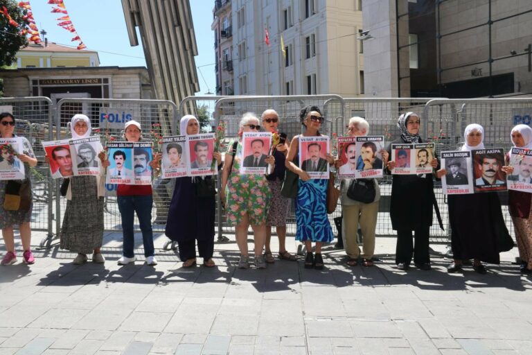 TURQUIE. Les mères du samedi demandent justice pour Vedat Aydin