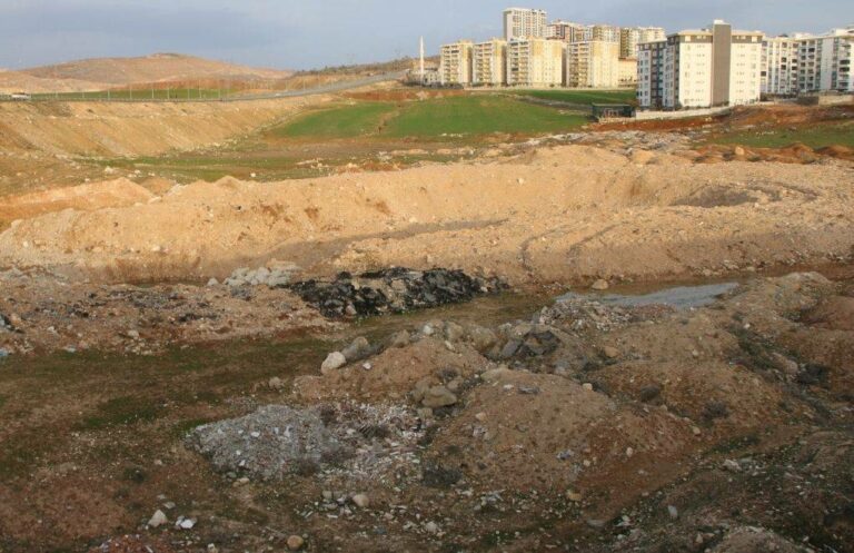 TURQUIE. Destruction d’un site renfermant les fosses communes des génocides arménien et kurde