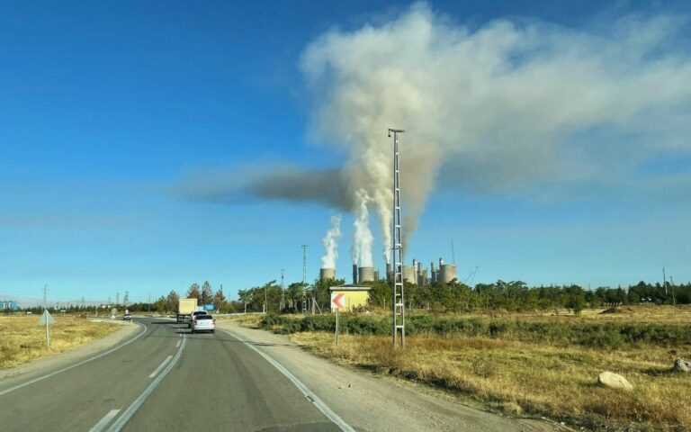 TURQUIE. La centrale thermique de Maraş « fonctionne sans filtres »