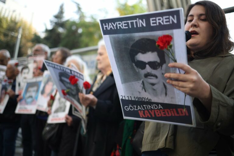 TURQUIE. Les mères du samedi demandent justice pour Hayrettin Eren