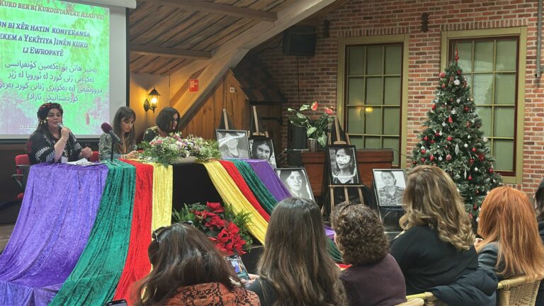 Les femmes kurdes d&rsquo;Europe fondent la plateforme de l&rsquo;unité nationale