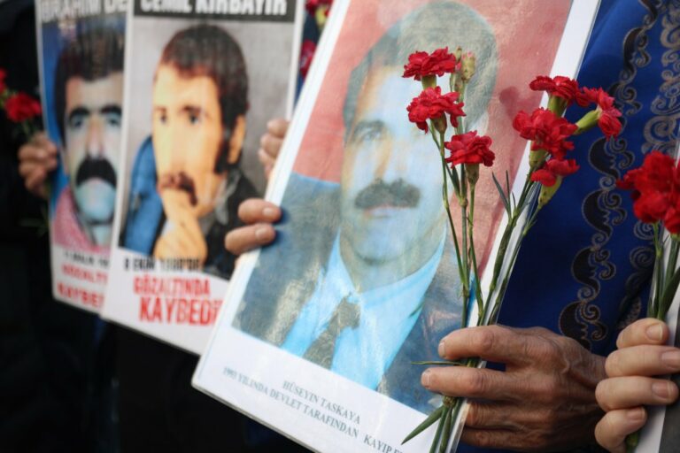 TURQUIE. Les mères du samedi demandent justice pour Hüseyin Taşkaya