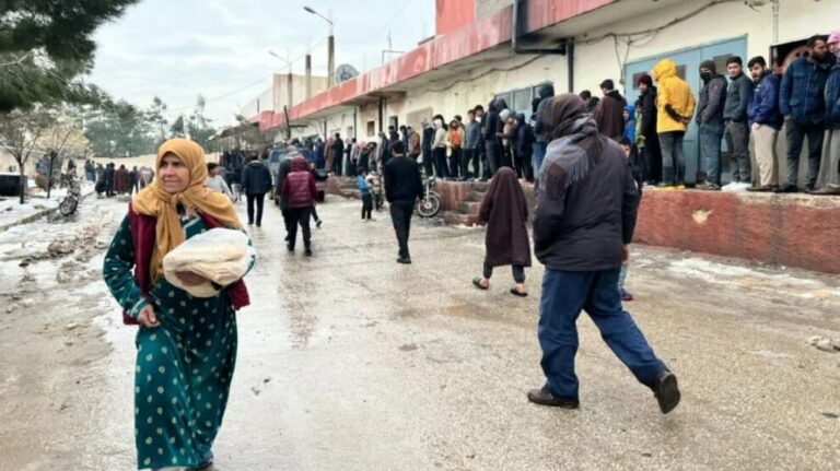 ROJAVA. On manque de farine et de carburant à Kobanê