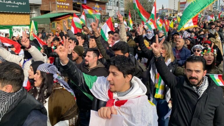 KURDISTAN. La Turquie entrave l&rsquo;arrivée des volontaires au Rojava