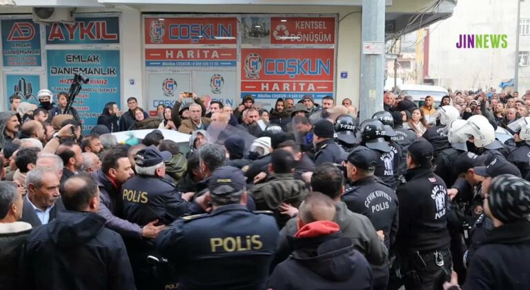 TURQUIE. La police attaque les manifestants dénonçant les massacres d&rsquo;Alep