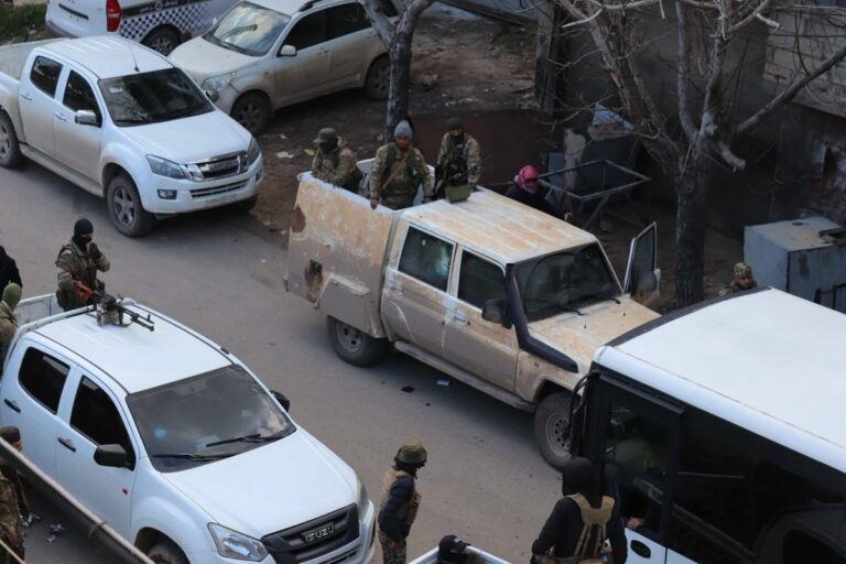 SYRIE. Les gangs de Damas abattent deux membres du personnel hospitalier à Achrafiyé