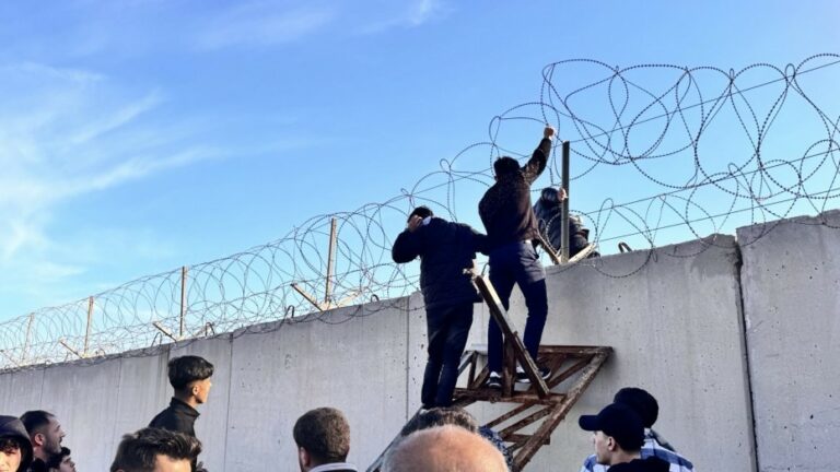 TURQUIE. L&rsquo;armée tire sur les manifestants à la frontière du Rojava