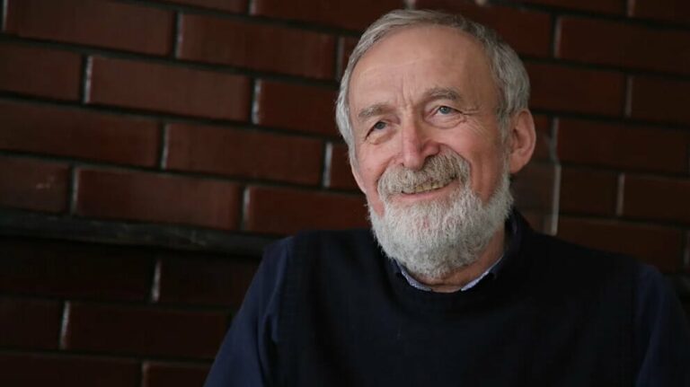 Décès du grand écrivain et journaliste Akyol