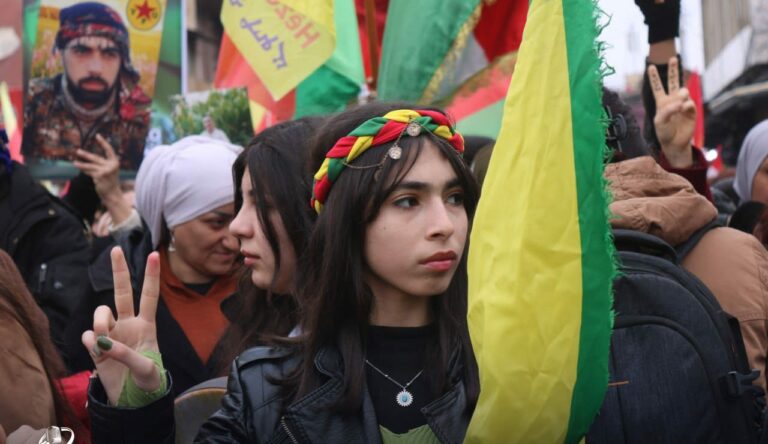 Le projet kurde du Rojava peut-il survivre au fascisme du Moyen-Orient ?