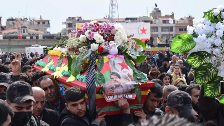 ROJAVA. Obsèques de Saleh Muslim, figure historique du PYD