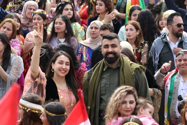 Les Kurdes veulent être représentés au Parlement syrien