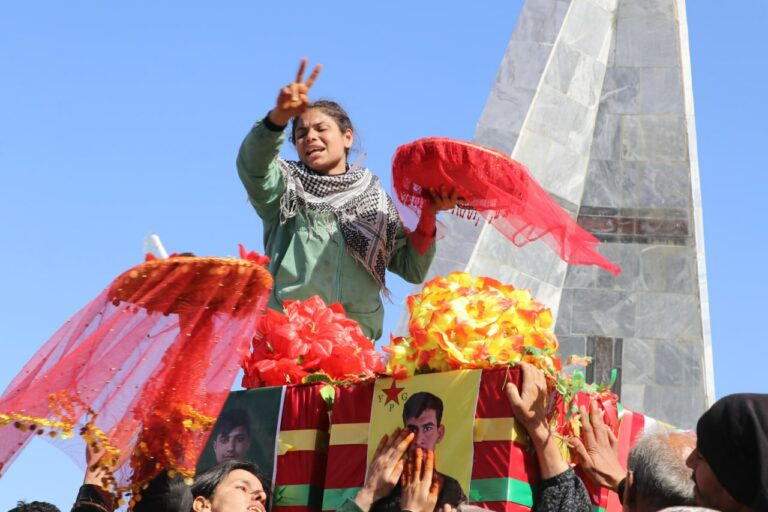 « L’unité kurde commence avec les femmes et se réalisera grâce à elles »