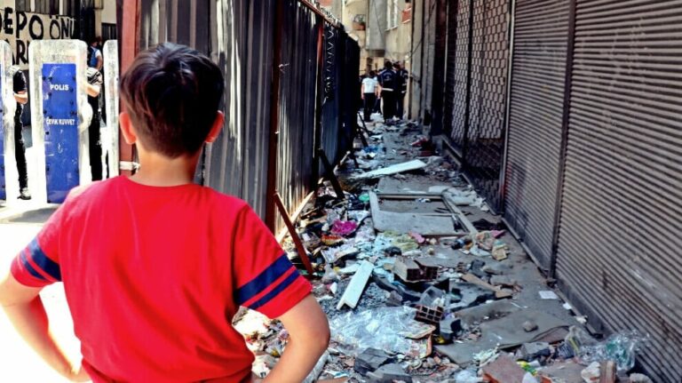 Les gangs : l’arme secrète de la guerre spéciale turque contre les quartiers révolutionnaires