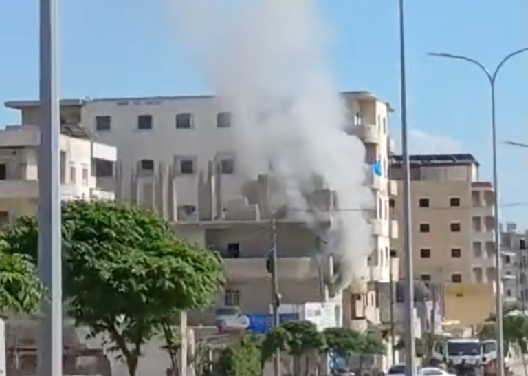 AFRIN. Un colon incendie un logement d&rsquo;une famille kurde avant de partir