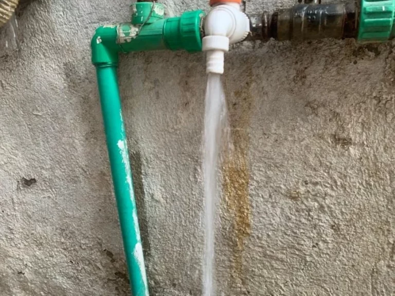 ROJAVA. L&rsquo;eau revient à Hassaké après des années de coupure