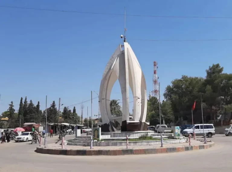 ROJAVA. Les colons demandent de l&rsquo;argent pour restituer les maisons des Kurdes à Serê Kaniyê