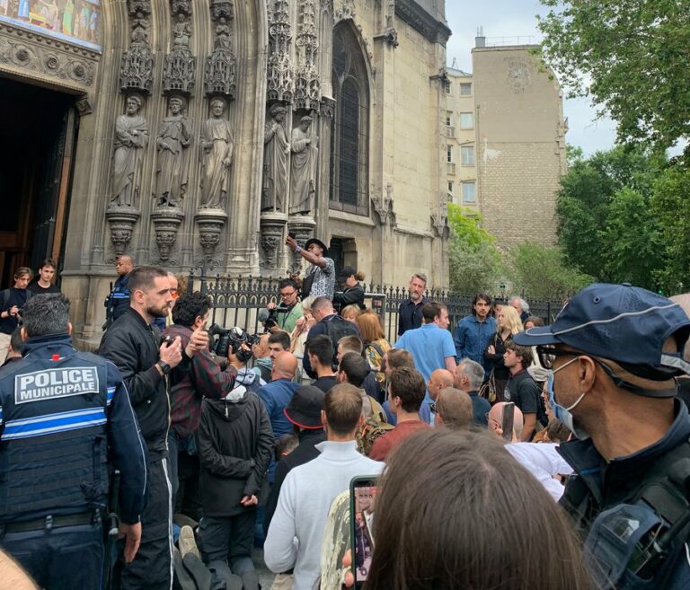 PARIS. ACTIT dénonce l&rsquo;attaque fasciste lors de la Nuit Blanche dans le 10e