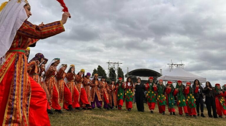 Plus de 10 000 personnes au Festival Alévi de Londres sous le signe de la paix