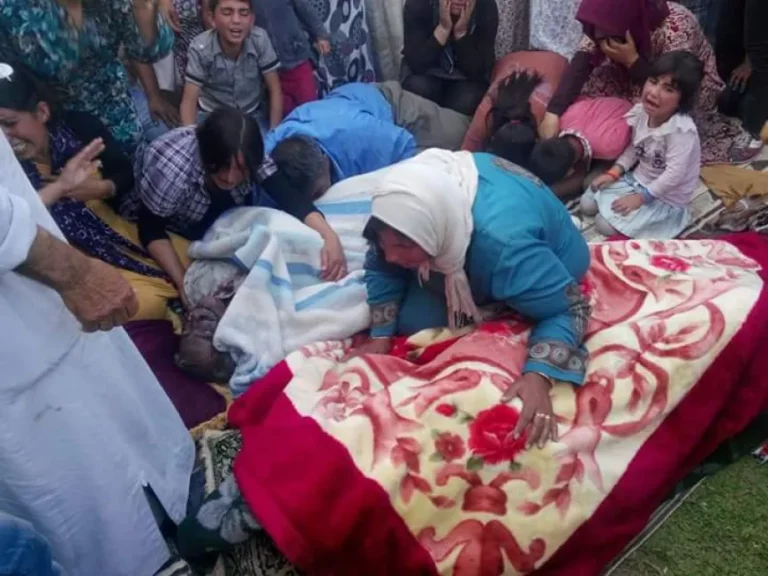 ROJAVA. Commémorations de 233 Kurdes massacrés par DAECH le 25 juin 2015 à Kobanê